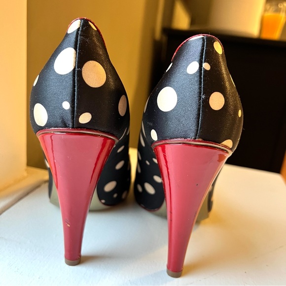 Dolce & Gabbana Black and White Polka Dot Peep Toe Pumps - Picture 5 of 10